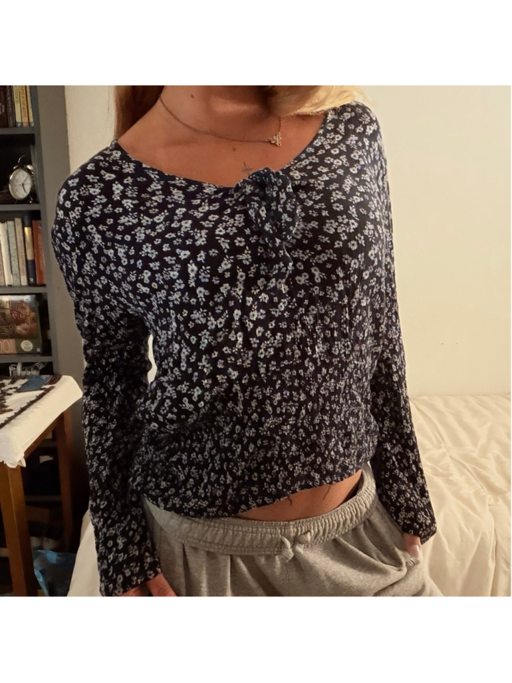 Blue Floral Long Sleeve Floral Blouse with Bow Size L
